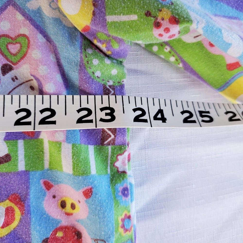 Women's Farm Animals Scrubs Top - Size (M)- Natural Uniforms - Natural Prints - Picture 8 of 9